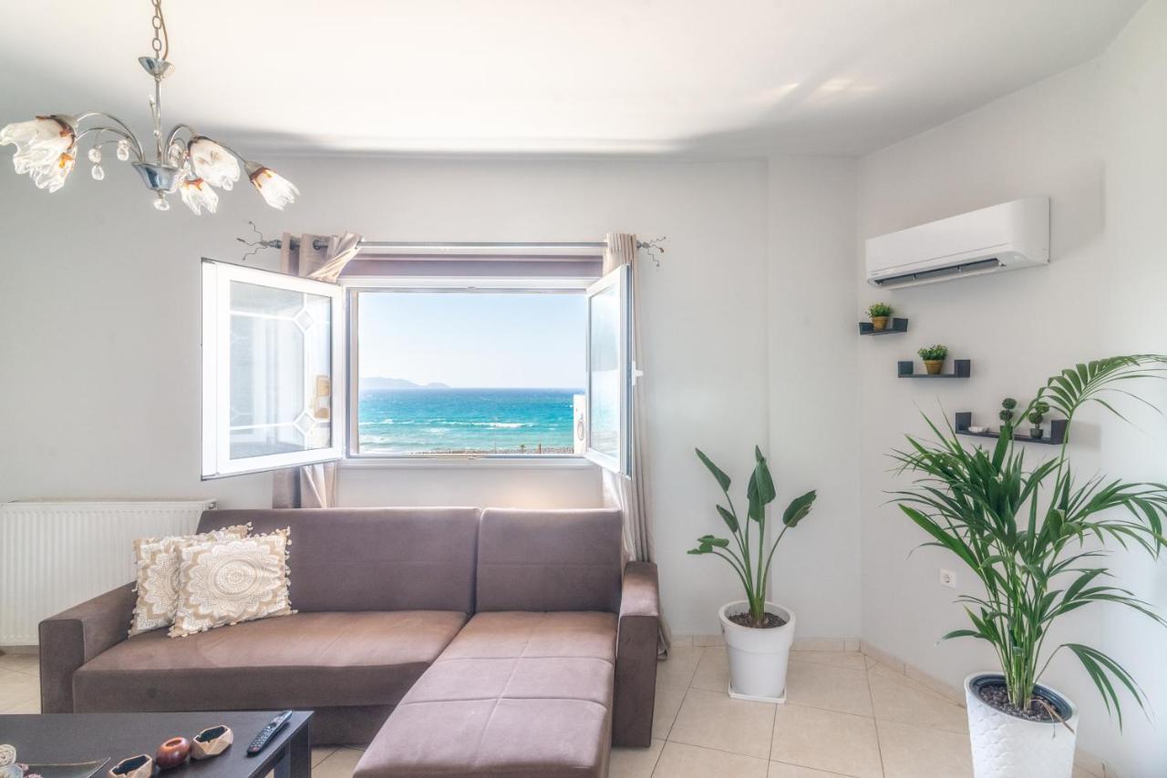 Spacious House With Seaview 이라클리온 외부 사진